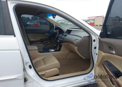 2008 Honda Accord 2.4 Ex-L из США, поврежденный, VIN 1HGCP26878A020190